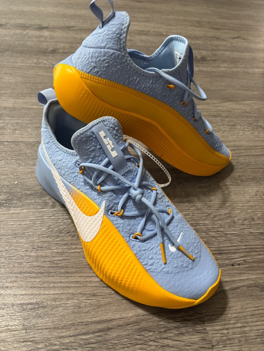 Nike LeBron TR 1 Aluminum University Blue Yellow Men’s 11 Training Shoe $150